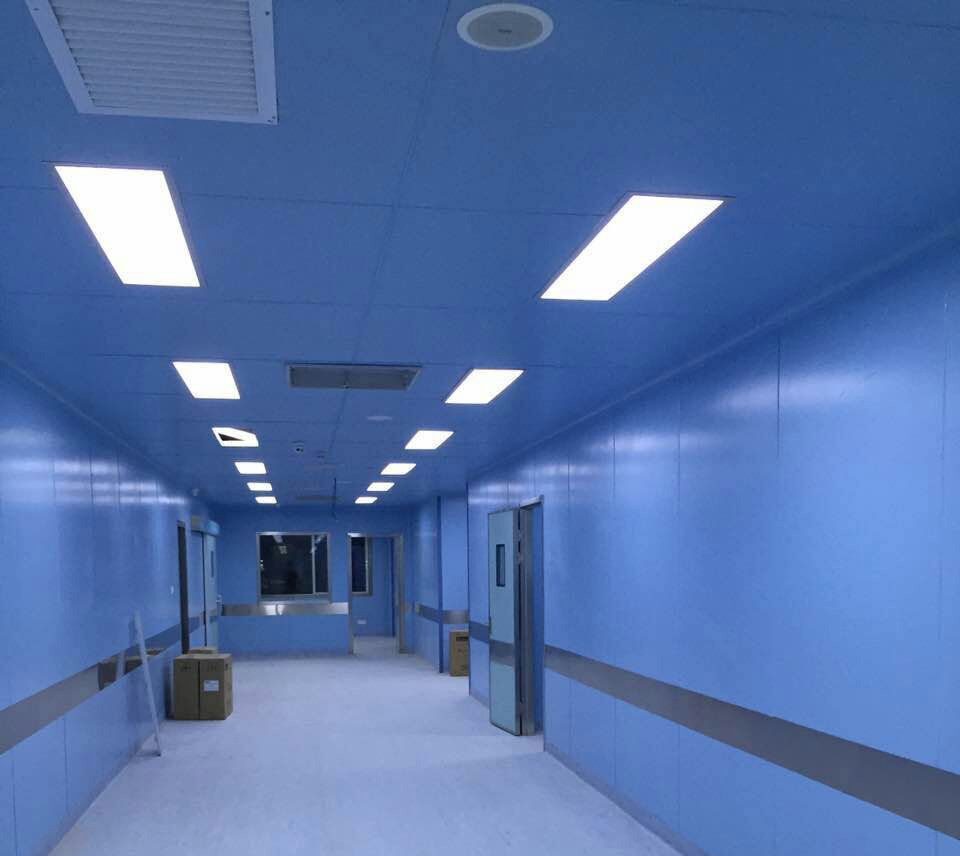威海市中心医院安装景泰源LED净化灯